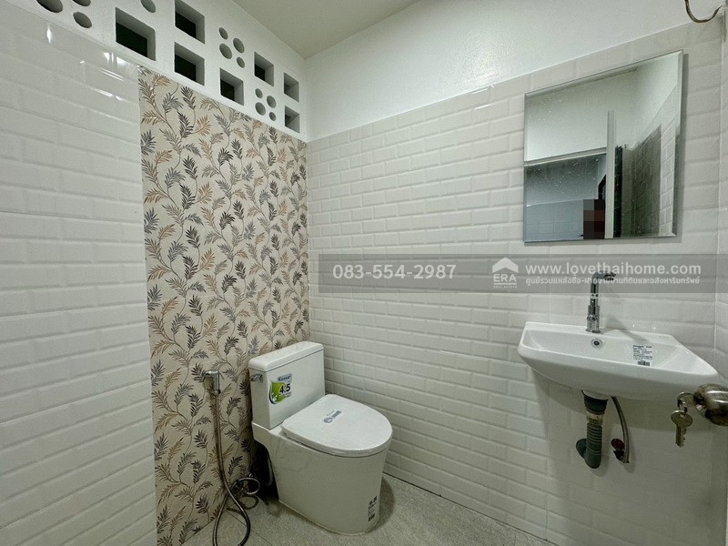 ขายทาวน์เฮ้าส์ หมู่บ้านสิรินเฮ้าส์ 2 ซ.ภูมิเวท 11 (แจ้งวัฒนะ–ปากเกร็ด 16) เข้าทาง แจ้งวัฒนะ–ปากเกร็ด 4 ได้ บ้านรีโนเวทใหม่ 19 ตร.วา ใกล้ BTS ปากเกร็ด และท่าเรือ