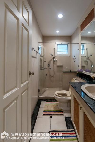 ขายบ้านคฤหาสน์หรู ม.ลดาวัลย์ ราชพฤกษ์-ปิ่นเกล้า Modern Style บ้านหลังมุม แถม!เฟอร์นอกบางส่วน (มุ้งลวดนิรภัย) และมีสนามชิพพัตต์กอล์ฟขนาดใหญ่ ทำเลสุดยอด พื้นที่222ตรว. "ลดราคาสุดๆ จาก75ล้าน เหลือ62ล้าน" เท่านั้น (ราคานี้ผู้ซื้อต้องโอนเอง)