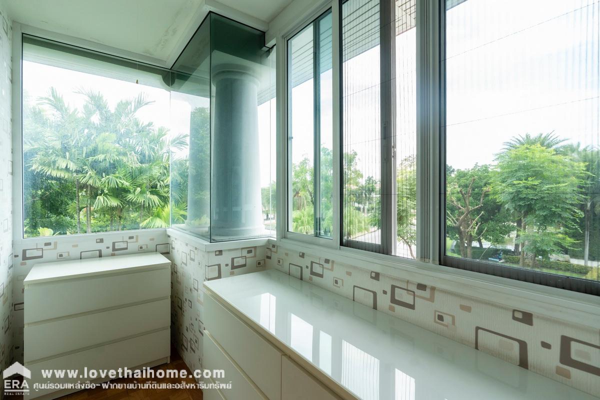 ขายบ้านคฤหาสน์หรู ม.ลดาวัลย์ ราชพฤกษ์-ปิ่นเกล้า Modern Style บ้านหลังมุม แถม!เฟอร์นอกบางส่วน (มุ้งลวดนิรภัย) และมีสนามชิพพัตต์กอล์ฟขนาดใหญ่ ทำเลสุดยอด พื้นที่222ตรว. "ลดราคาสุดๆ จาก75ล้าน เหลือ62ล้าน" เท่านั้น (ราคานี้ผู้ซื้อต้องโอนเอง)