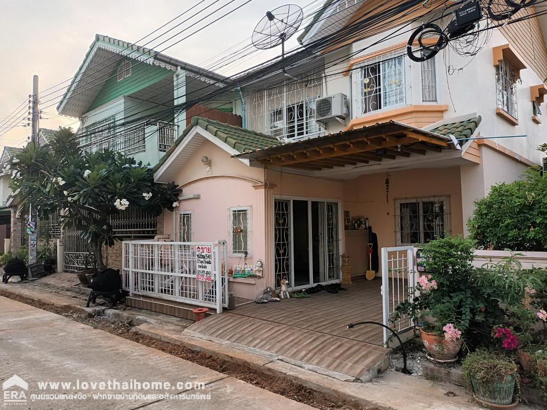 ขายทาวน์เฮ้าส์ ถ.ท่าข้าม 30 หมู่บ้านพิศาล โครงการ 11 บางขุนเทียน บ้านหลังมุม พื้นที่ 35.4 ตรว. ขายราคาพิเศษ ต่อเติมหน้าบ้าน+หลังบ้านเรียบร้อย เข้าซอยไม่ลึก จอดรถได้หลายคัน
