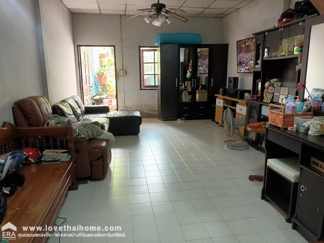 ขายทาวน์เฮ้าส์ถูกมาก ถ.พหลโยธิน 54/1 หมู่บ้านอรุณนิเวศน์ พื้นที่ 20 ตรว. บ้านต่อเติมเรียบร้อย ใกล้แหล่งชุมชน ร้านค้า เดินทางสะดวก จองด่วน!