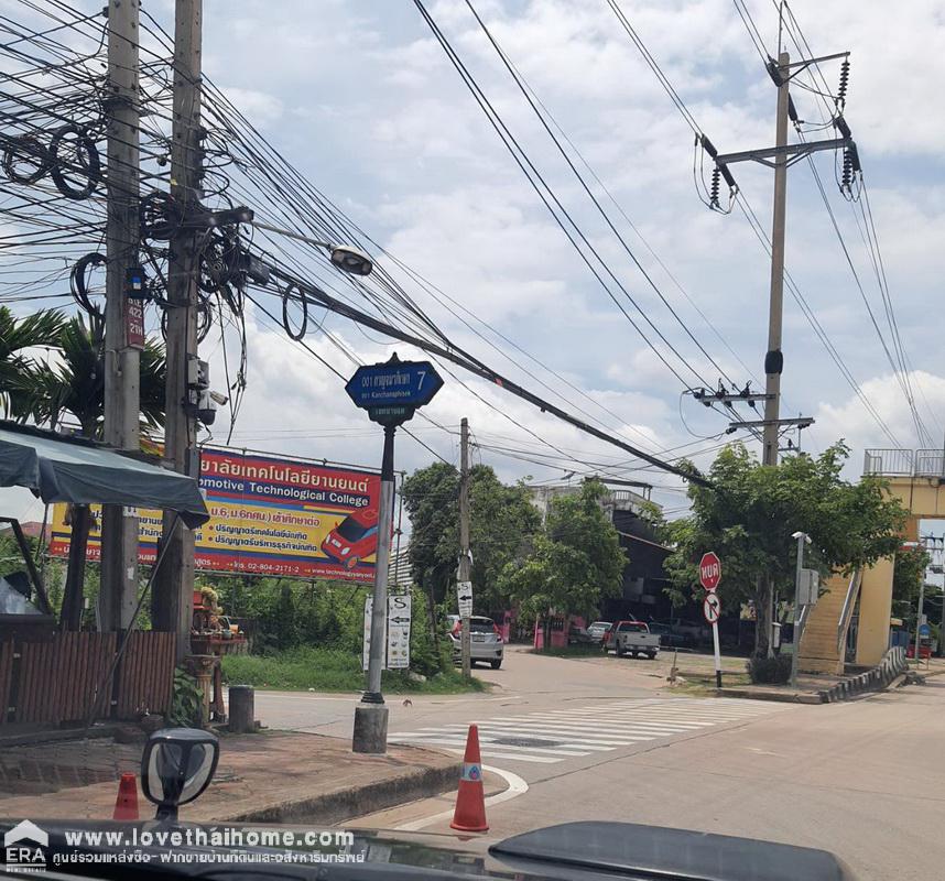 ขายที่ดิน ถ.พุทธมณฑลสาย 2 ย่านภาษีเจริญ พื้นที่ 79.7 ตรว. รูปสี่เหลี่ยมคางหมู ที่ดินแปลงมุม ติดถนนสาธารณะ 2 ด้าน อยู่ในย่านชุมชน เหมาะสำหรับปลูกบ้านอยู่อาศัย