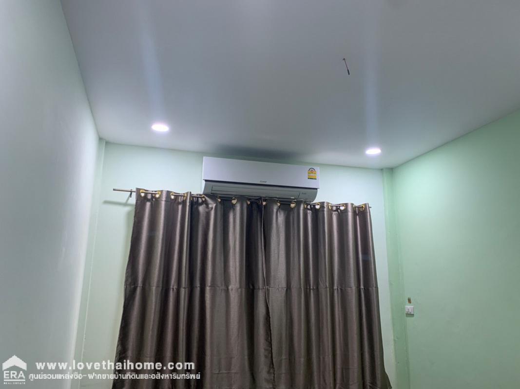 ขายบ้านทาวน์เฮ้าส์ ซ.นวมินทร์68 แยก6 หมู่บ้านธนะสิน พื้นที่ 25 ตรว. ขาย 1.85 ล้านบาท ขายถูกกว่าราคาตลาด เดินทางสะดวก ใกล้ตลาดปัฐวิกรณ์ ซอยโพธิ์แก้ว เลียบทางด่วน ตกแต่งสวย พร้อมอยู่ ราคาต่อรองคุยได้(++ปรับลดราคา++)
