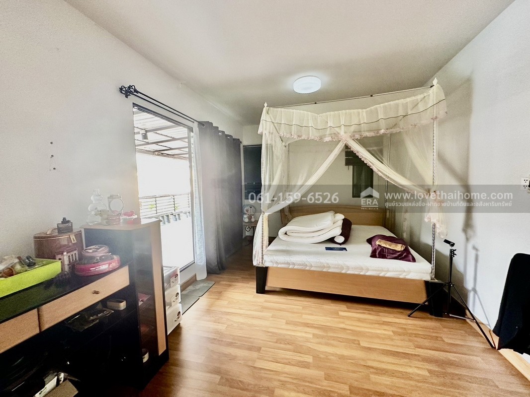 ขายทาวน์เฮ้าส์ เดอะคอนเนค 41 แจ้งวัฒนะ–ติวานนท์ หลังมุม 39.7 ตร.ว. ต่อเติมเต็มพื้นที่ ทำเลดี ใกล้รถไฟฟ้าสายสีชมพู-สถานีปากเกร็ด