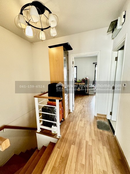 ขายทาวน์เฮ้าส์ เดอะคอนเนค 41 แจ้งวัฒนะ–ติวานนท์ หลังมุม 39.7 ตร.ว. ต่อเติมเต็มพื้นที่ ทำเลดี ใกล้รถไฟฟ้าสายสีชมพู-สถานีปากเกร็ด