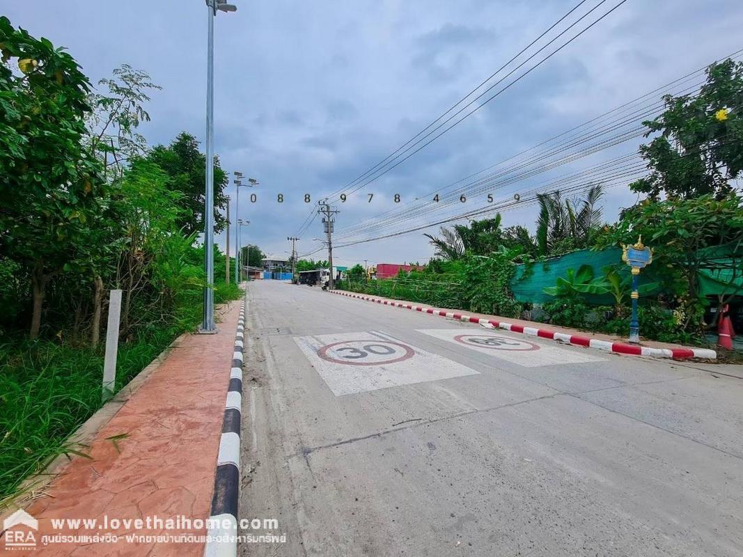 ขายที่ดิน ปากซอยสยามพัฒนา12 วัดบางหัวเสือ พื้นที่ 250 ตรว. ติดถนนกว้างและอีกด้านติดคลองยายแสง พระประแดง สมุทรปราการ ใกล้แม่น้ำเจ้าพระยา สะพานภูมิพล เหมาะสร้างโกดัง คาเฟ่ ร้านอาหาร ฯลฯ