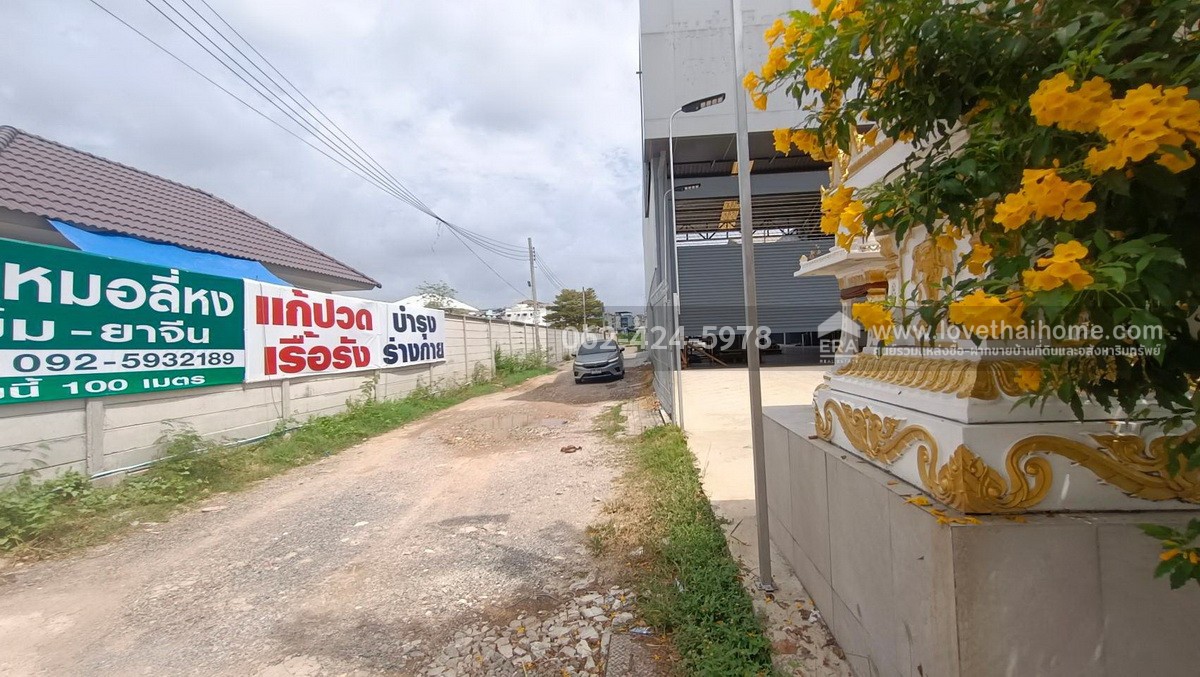 ขายที่ดิน ถนนประชาอุทิศ พื้นที่ 392 ตรว. ถมแล้ว เข้าซอยเพียง 100 เมตร ที่ดินแปลงสวย ทำเลดี เหมาะทำธุรกิจ