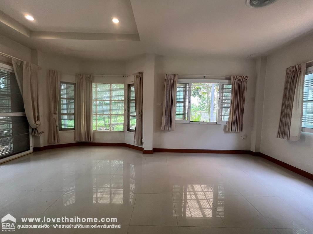 ขายบ้านเดี่ยว หมู่บ้านชาร์ล็อตเพลส ถนนลำลูกกา ที่ดิน 2 แปลง ปลูกบ้าน 1 หลัง แปลงหัวมุม สวยมาก ราคาก็ถูกจริงๆ พื้นที่ 143 ตรว. ไม่มีอีกแล้วที่ดินเยอะขนาดนี้