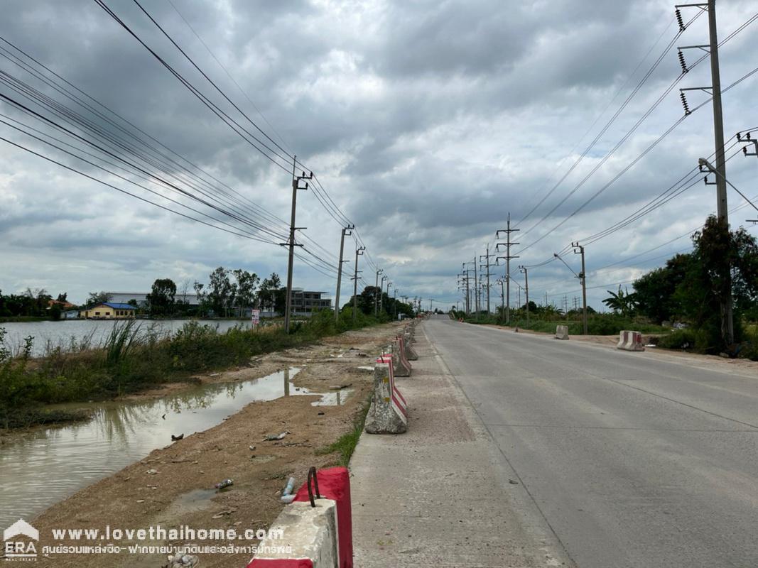 ขายที่ดินเปล่า ถนนรัตนโกสินทร์ 200 ปี พื้นที่ 5 ไร่ "สวยมาก" หน้ากว้างติดถนน 4 เลน (กว้าง 92 x 87 เมตร) ขายตารางวาละ 20,000 บาท