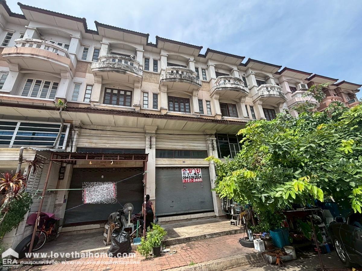ขายตึกแถว 3 ชั้น ถ.กระทุ่มล้ม 6 นครปฐม หมู่บ้านบุศรินทร์ ปิ่นเกล้า พื้นที่ 16.3 ตรว. ขายถูกมาก ทำเลดี อยู่ติดถนนเพียง 100 เมตร ใกล้เซ็นทรัลศาลายา