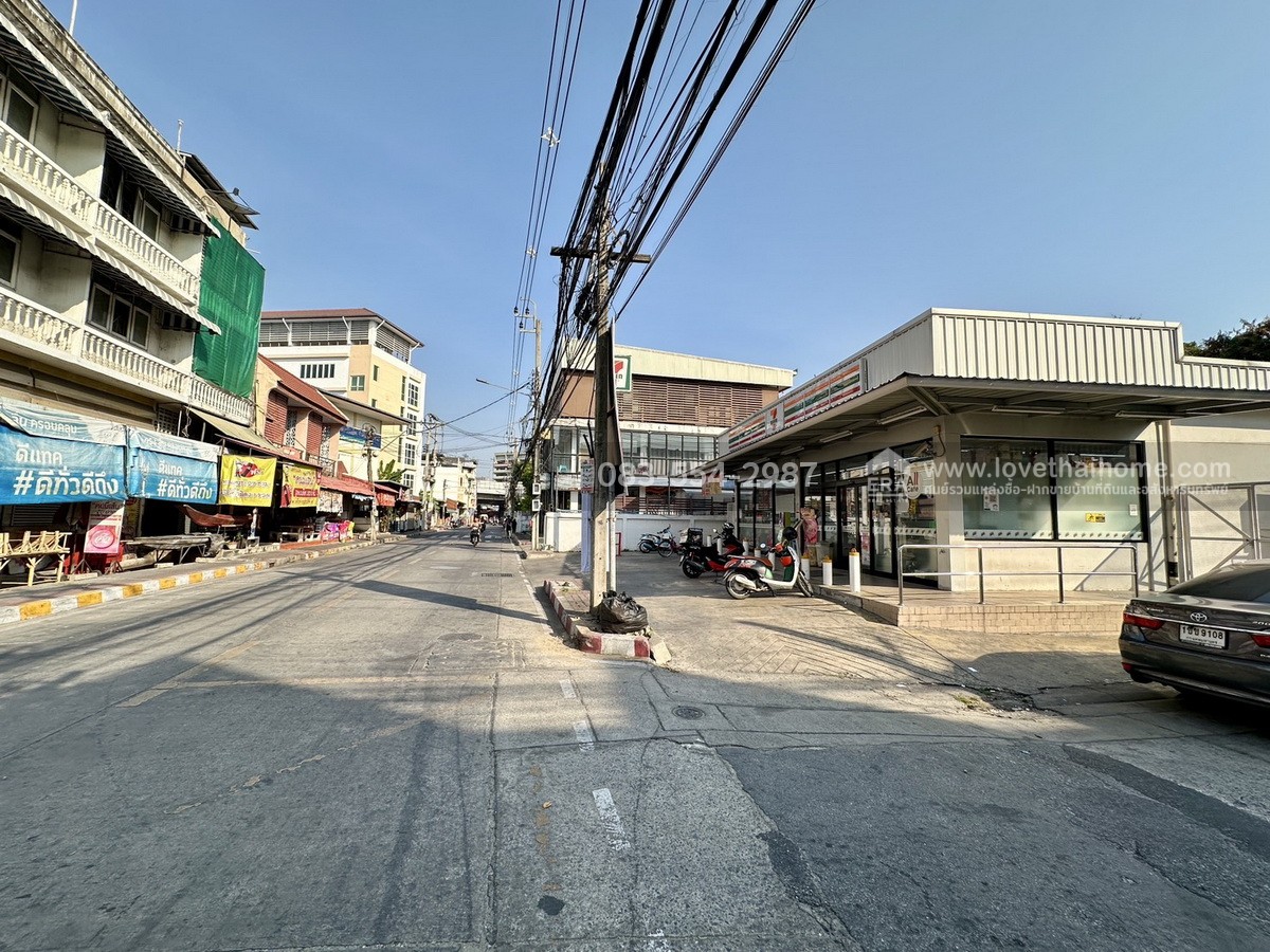 ขายคอนโดชาร์มมิ่ง ริเวอร์ไซด์ ปากเกร็ด-นนทบุรี ห้องสตูดิโอ 36 ตรม. ชั้น 7 ใกล้รถไฟฟ้าสายสีชมพูเพียง 3 นาที ปรับลดราคาเหลือ 500,000 เท่านั้น(ห้องเปล่า)