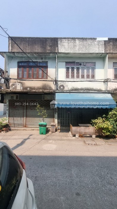 ขายทาวน์เฮ้าส์ ซอยสุขุมวิท 56 ใกล้รถไฟฟ้า BTS สถานีอ่อนนุช พื้นที่ 55.4 ตร.วา ทำเลใจกลางเมือง หน้าแปลงติดถนนสาธารณะ ซอยโรงเรียนบางจาก 