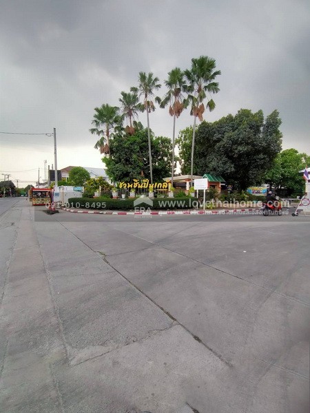 ขายบ้านเดี่ยว หมู่บ้านชวนชื่น วงแหวน-ปิ่นเกล้า ซอยวัดส้มเกลี้ยง ใกล้ถนนกาญจนาภิเษก พื้นที่ 58.8 ตรว. ใกล้โลตัส พลัสมอลล์