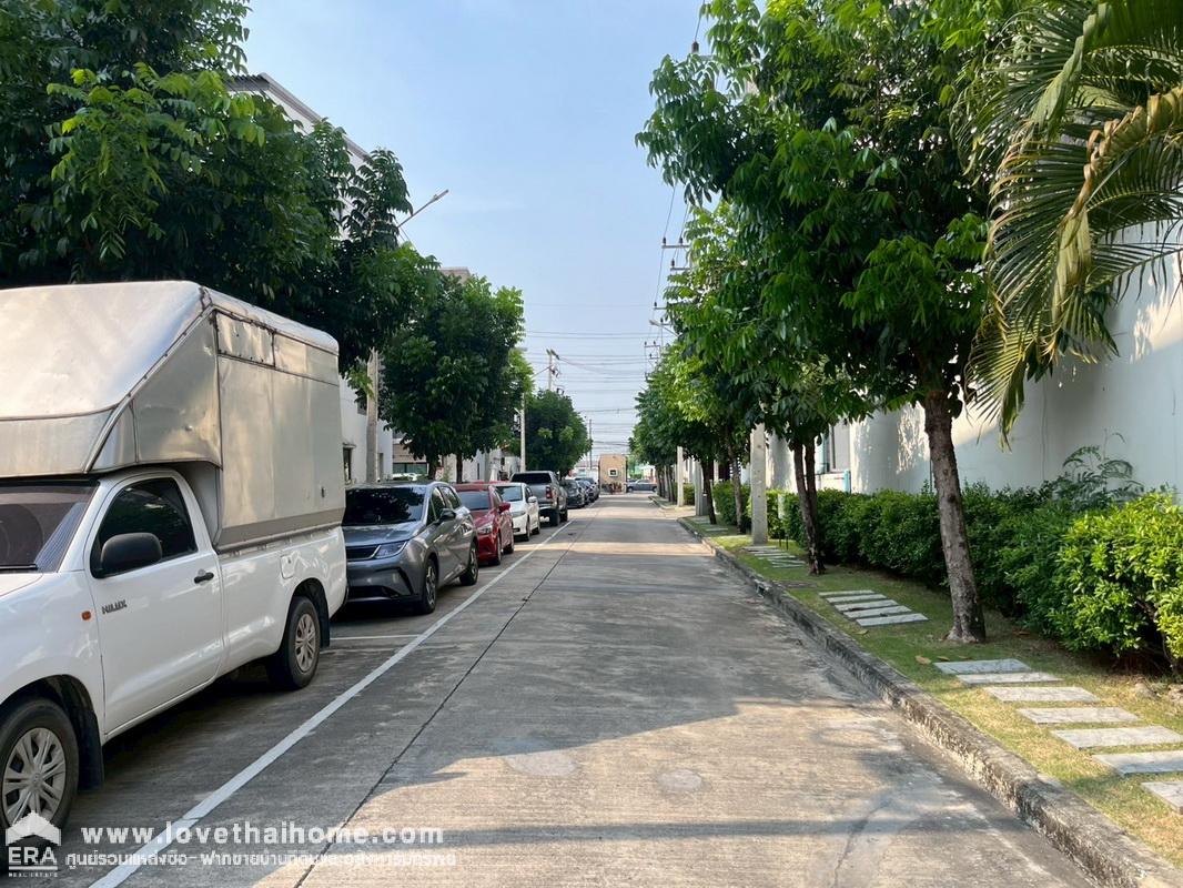 ขายทาวน์โฮม 3 ชั้น หมู่บ้านคาซ่า ซิตี้วงแหวน-ลำลูกกา ลำลูกกา คลอง5 หลังมุม พื้นที่ 20.5 ตารางวา ทำเลทองติดถนนเมนหลัก ตกแต่งสวยราคาดีคุ้มสุดๆ รีบตัดสินใจก่อนพลาดโอกาส!!