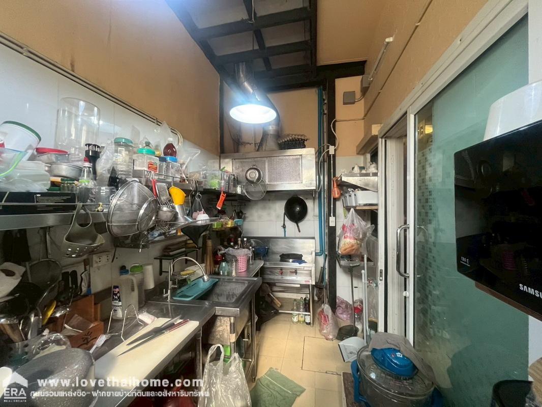 ขายทาวน์โฮม 3 ชั้น หมู่บ้านคาซ่า ซิตี้วงแหวน-ลำลูกกา ลำลูกกา คลอง5 หลังมุม พื้นที่ 20.5 ตารางวา ทำเลทองติดถนนเมนหลัก ตกแต่งสวยราคาดีคุ้มสุดๆ รีบตัดสินใจก่อนพลาดโอกาส!!