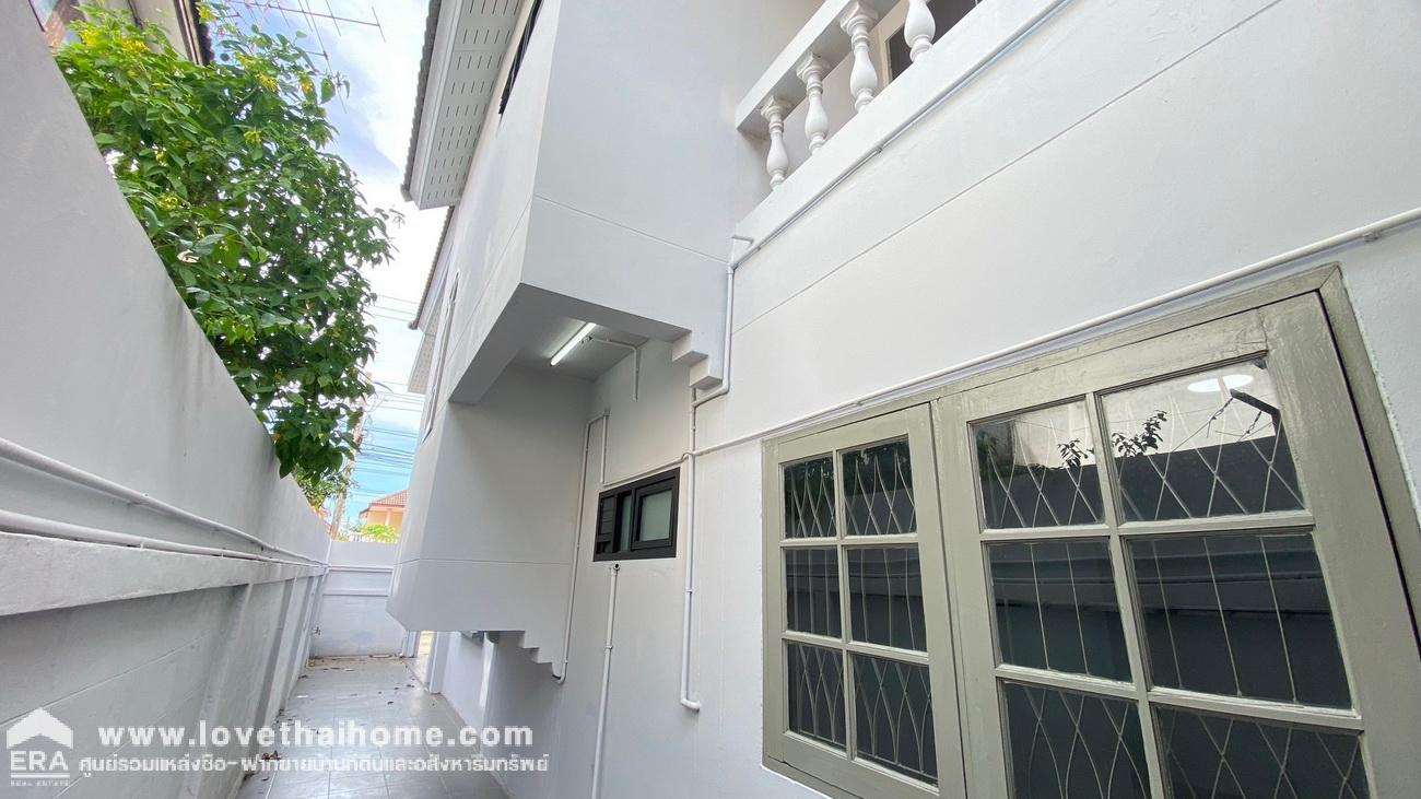 ขายบ้านเกศรี 2 รามคำแหง 124 ตกแต่งทั้งหลัง 54 ตรว. อยู่ใกล้รถไฟฟ้าสายสีส้ม-สถานีสัมมากร และมอเตอร์เวย์ทับช้าง