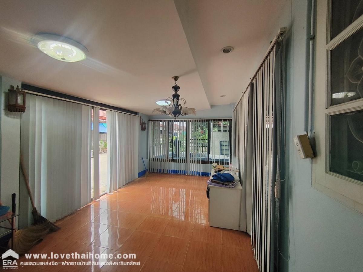 ขายบ้านเดี่ยว 1 ชั้น หมู่บ้านคำหวาน อำเภอเมืองกาญจนบุรี พื้นที่ 50 ตรว. อยู่ไม่ห่างจากมอเตอร์เวย์ 81 บ้านหลังมุมรีโนเวทตกแต่งสวย