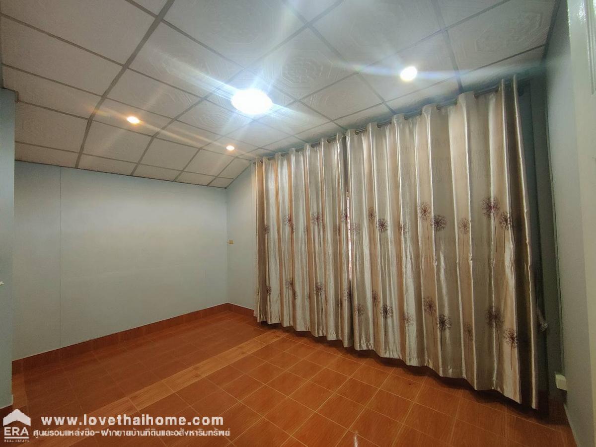 ขายบ้านเดี่ยว 1 ชั้น หมู่บ้านคำหวาน อำเภอเมืองกาญจนบุรี พื้นที่ 50 ตรว. อยู่ไม่ห่างจากมอเตอร์เวย์ 81 บ้านหลังมุมรีโนเวทตกแต่งสวย