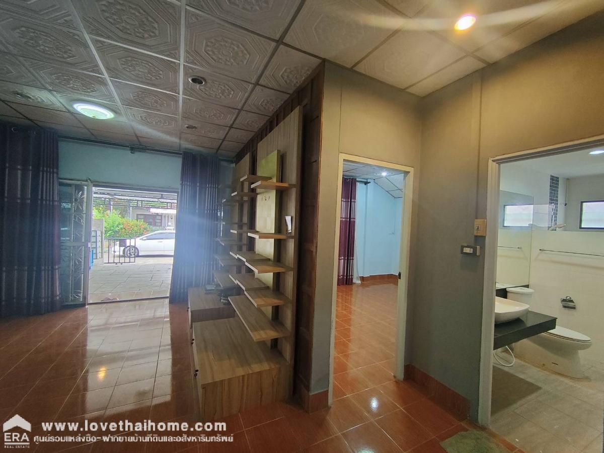 ขายบ้านเดี่ยว 1 ชั้น หมู่บ้านคำหวาน อำเภอเมืองกาญจนบุรี พื้นที่ 50 ตรว. อยู่ไม่ห่างจากมอเตอร์เวย์ 81 บ้านหลังมุมรีโนเวทตกแต่งสวย