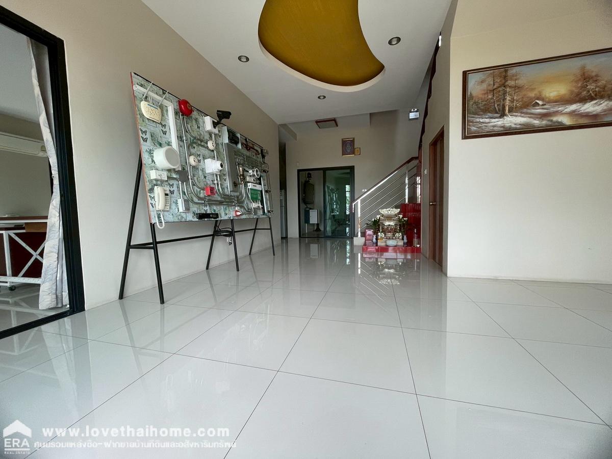ขายโกดังพร้อมสำนักงาน  3 ชั้น ต.ลำโพ อ.บางบัวทอง จ.นนทบุรี พื้นที่ 343 ตรว. พร้อมเปิดกิจการได้เลย รับประกันโครงสร้างอาคารได้ มาตราฐานใหม่สวย หรู ดูดี ราคาต่อรองได้