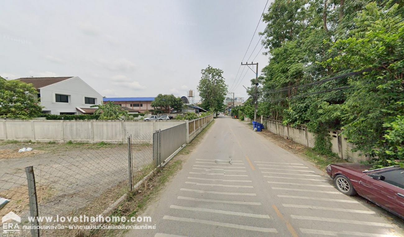ขายที่ดินแถมบ้านเมืองเชียงใหม่ อยู่ติดซอยธนุษย์พงษ์ 7 ถ.ทางคู่ขนาน ถนนสาย อ.แม่ริม เชียงใหม่-ลำปาง มี 2 แปลงติดกัน ขนาด 96+96=192 ตร.วา ทำเลใจกลางเมืองเชียงใหม่ ใกล้โรงพยาบาลกรุงเทพ