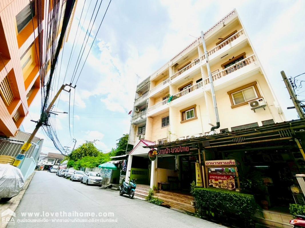 ขายตึกแถว 4 ชั้น ซ.ประชาอุทิศ17 หลักสี่-ดอนเมือง พื้นที่ 18 ตรว. ทำเลดี เดินทางสะดวก ใกล้สนามบินดอนเมือง