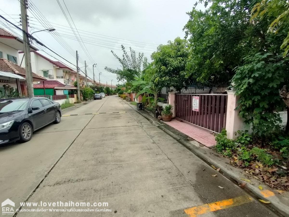 ขายบ้านเดี่ยวหมู่บ้านเจ ดับบลิวคาซ่า พระราม 5-นครอินทร์ หลังริม 50.9 ตรว. ติดสวนหย่อมในหมู่บ้าน ติดถนนบางศรีเมือง 1 ใกล้แม็คโคร นครอินทร์