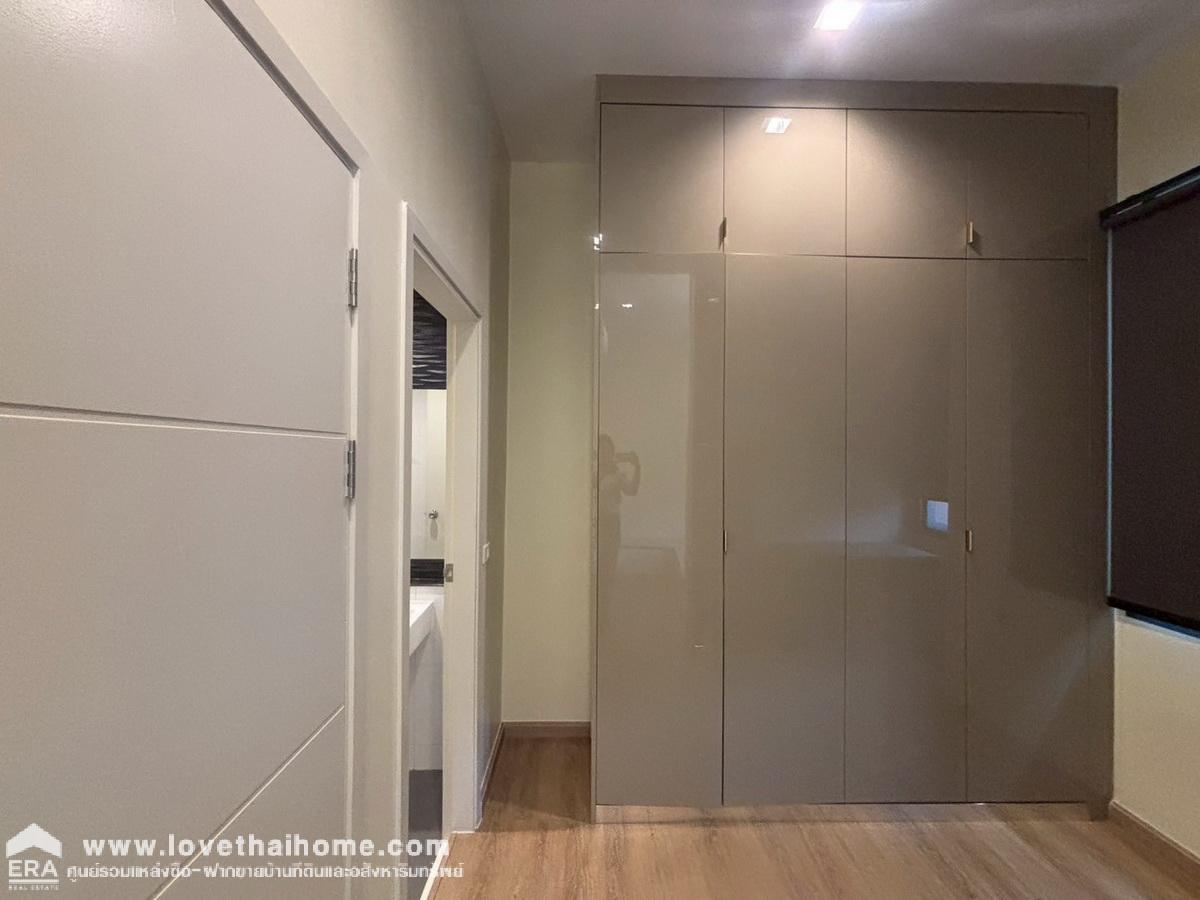 ขายทาวน์โฮม 3 ชั้น หมู่บ้านไอเจ้นท์ พรีเมียม ทาวน์โฮม พัฒนาการ 99 บ้านหลังมุม 23.6 ตรว. ขายถูก!เจ้าของขายขาดทุน บ้านไม่เคยเข้าอยู่ ต่อเติมครัว แถมเฟอร์ฯ ทั้งหลัง ใกล้รถไฟฟ้าสายสีเหลือง-สถานีพัฒนาการ
