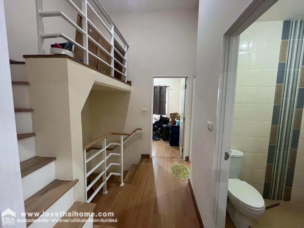 ขายทาวน์โฮม หมู่บ้านโกลเด้นทาวน์ รังสิต-คลอง3 ถนนรังสิต-นครนายก พื้นที่ 19.8 ตรว. ขายปิดหนี้ธนาคารเท่านั้น สวย พร้อมอยู่ ลดสุดๆ ราคาคุยได้