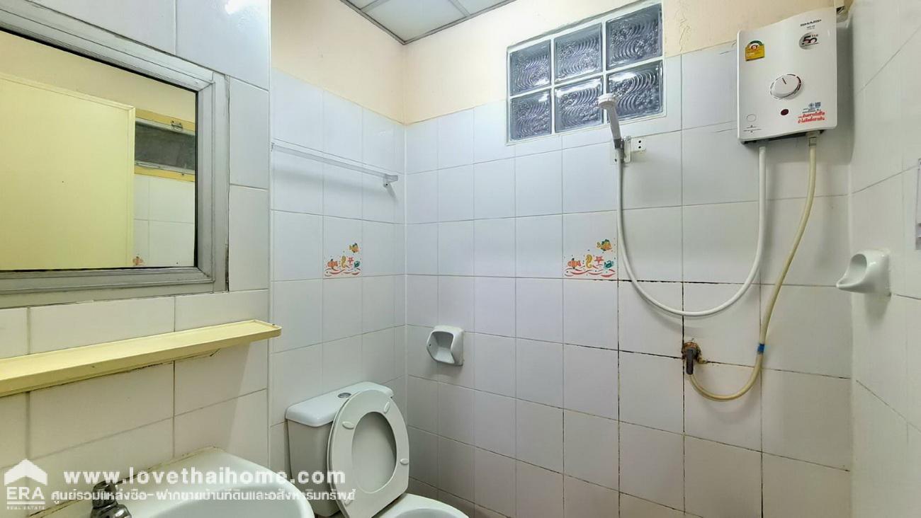 ขายอพาร์ตเม้นท์ 5 ชั้น ซอยนาคนิวาส 53 ลาดพร้าว เนื้อที่ 211 ตรว. มีที่จอดรถ ใกล้รถไฟฟ้าสายสีเหลือง-สถานีลาดพร้าว71 และเซ็นทรัล อีสต์วิลล์