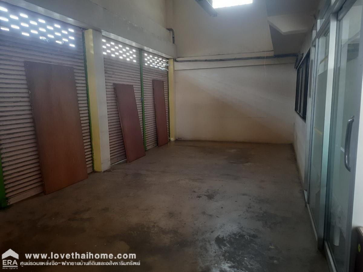 ขายที่ดินพร้อมตึกอาคารสำนักงาน ติดถนนใหญ่เทพารักษ์ กม.20 (ติดซอยมารีรมย์) บางเสาธง สมุทรปราการ พื้นที่ 404 ตรว. ทำเลดีมาก ขายราคาถูกมาก มาเป็นเจ้าของด่วน
