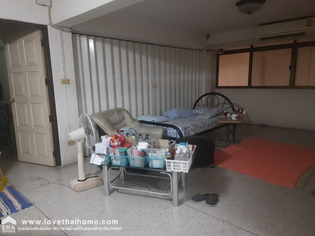 ขายที่ดินพร้อมตึกอาคารสำนักงาน ติดถนนใหญ่เทพารักษ์ กม.20 (ติดซอยมารีรมย์) บางเสาธง สมุทรปราการ พื้นที่ 404 ตรว. ทำเลดีมาก ขายราคาถูกมาก มาเป็นเจ้าของด่วน