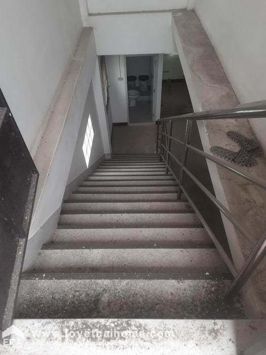 ขายที่ดินพร้อมตึกอาคารสำนักงาน ติดถนนใหญ่เทพารักษ์ กม.20 (ติดซอยมารีรมย์) บางเสาธง สมุทรปราการ พื้นที่ 404 ตรว. ทำเลดีมาก ขายราคาถูกมาก มาเป็นเจ้าของด่วน