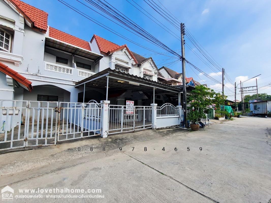 ขายทาวน์เฮ้าส์ 2 ชั้น ซอยพหลโยธิน70 หมู่บ้านวังทองริเวอร์พาร์ค พื้นที่ 27 ตรว. ติดสนามกอล์ฟธูปะเตมีย์ หลังเซียร์ รังสิต ราคาดี พื้นที่บ้านกว้างมาก เข้า-ออกได้หลายทาง มี 7-11 ในหมู่บ้าน