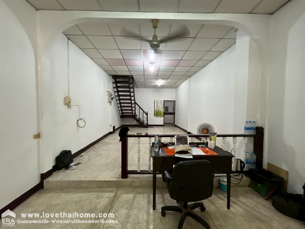 ขายทาวน์เฮ้าส์ 2 ชั้น ซอยประชาชื่นนนทบุรี6 หมู่บ้านแสนสุข พื้นที่ 17.5 ตรว. ทำเลดี ทำเลทอง เดินทางสะดวก ใกล้ม.ธุรกิจบัณฑิต ทาสีใหม่ทั้งหลัง ใกล้เดอะมอลล์ งามวงศ์วาน