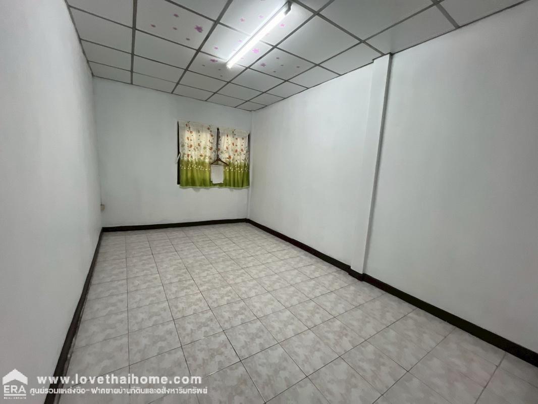 ขายทาวน์เฮ้าส์ 2 ชั้น ซอยประชาชื่นนนทบุรี6 หมู่บ้านแสนสุข พื้นที่ 17.5 ตรว. ทำเลดี ทำเลทอง เดินทางสะดวก ใกล้ม.ธุรกิจบัณฑิต ทาสีใหม่ทั้งหลัง ใกล้เดอะมอลล์ งามวงศ์วาน