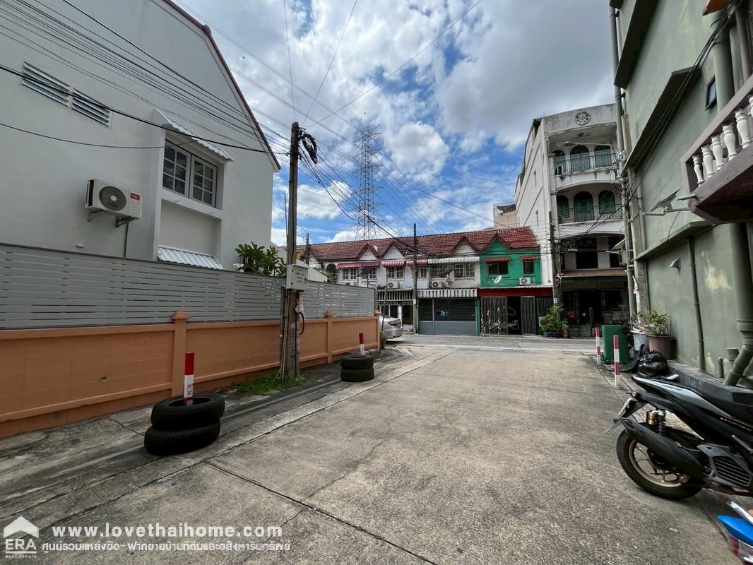 ขายทาวน์เฮ้าส์ 2 ชั้น ซอยประชาชื่นนนทบุรี6 หมู่บ้านแสนสุข พื้นที่ 17.5 ตรว. ทำเลดี ทำเลทอง เดินทางสะดวก ใกล้ม.ธุรกิจบัณฑิต ทาสีใหม่ทั้งหลัง ใกล้เดอะมอลล์ งามวงศ์วาน