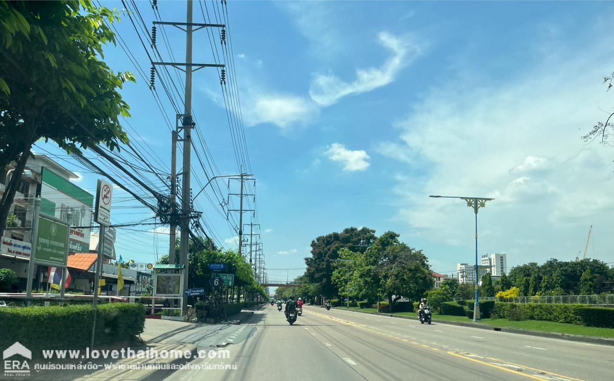 ขายทาวน์เฮ้าส์ 2 ชั้น ซอยประชาชื่นนนทบุรี6 หมู่บ้านแสนสุข พื้นที่ 17.5 ตรว. ทำเลดี ทำเลทอง เดินทางสะดวก ใกล้ม.ธุรกิจบัณฑิต ทาสีใหม่ทั้งหลัง ใกล้เดอะมอลล์ งามวงศ์วาน