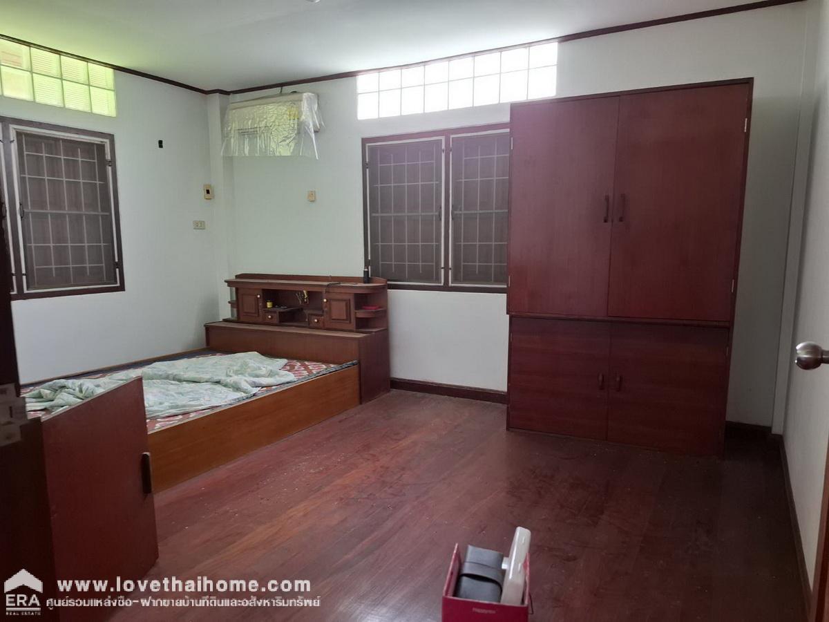 ขายที่ดิน 4 ไร่ พร้อมบ้าน 3 ชั้น ใกล้กรุงเทพฯ ซ.เลียบคลองกำนันชื้น หนองเพรางาย ไทรน้อย นนทบุรี (บ้านสวน ร่มรื่น ปลูกผลไม้ไว้หลายชนิด)