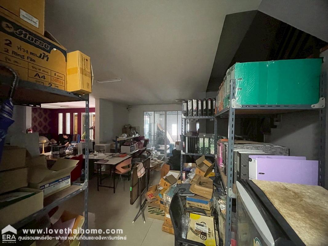 ขายด่วนทาวน์โฮม 2 ชั้น หมู่บ้านอาร์ เค พาร์ค406 รามอินทรา-คู้บอน ถ.เลียบคลองสอง พื้นที่ 51.2 ตรว. ขายถูกที่สุดในโครงการ ห่างจากป้อมยามเพียง 100 เมตร