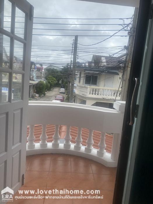 ขายทาวน์เฮ้าส์ หมู่บ้านเอเวอร์กรีน บางนา-ตราด กม.5 ใกล้รถไฟฟ้าสายสีเหลือง พื้นที่ 18 ตรว. 2 ชั้น ขายถูกในย่านนี้ บ้านรีโนเวทใหม่ทั้งหลัง