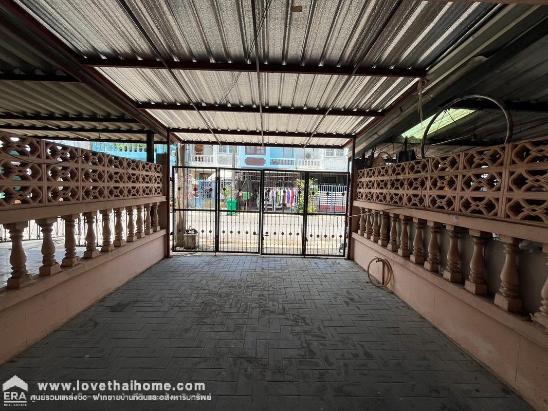 ขายทาวน์เฮ้าส์ 2 ชั้น ซ.พหลโยธิน54 มบ.รุ่งเรืองเฮ้าส์ ทำเลทอง! ขนาด 16 ตรว. ขายเพียงแค่ 1.35 ล้านบาท ใกล้ BTS สะพานใหม่ เพียงไม่กี่นาที ราคาน่ารัก ทำเลกลางเมืองแบบนี้หาไม่ได้อีกแล้ว สนใจโทร 062-892-6297