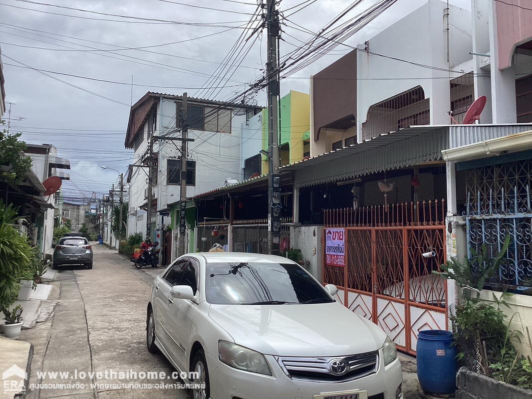 ขายทาวน์เฮ้าส์ 2 ชั้น ซ.เพชรเกษม62/1 พื้นที่ 22.3 ตรว. ติด MRT สถานีบางแค ราคาดีที่สุด ต่อรองได้ จากปากซอยเพชรเกษม 100 เมตร