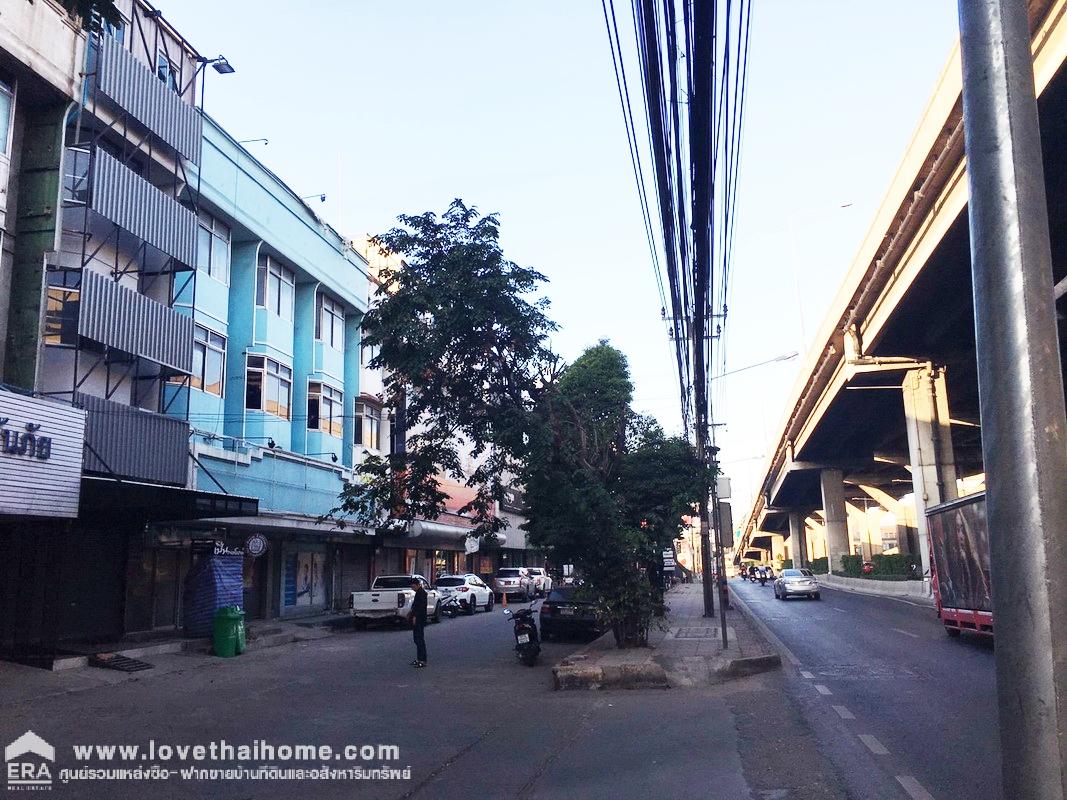 ขายอาคารพาณิชย์ 3.5 ชั้น 16 ตรว. ติดถนนวิภาวดี–รังสิต หมู่บ้านอยู่เจริญ ดอนเมือง ขายพร้อมผู้เช่า