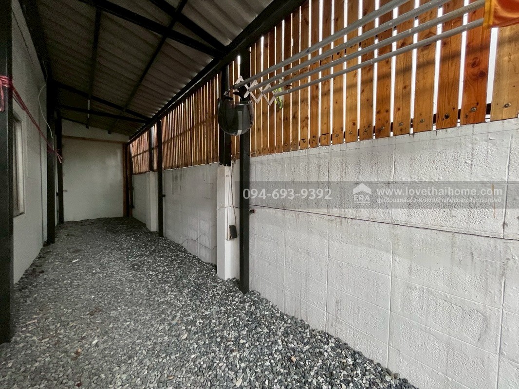 ขายทาวน์เฮ้าส์ 2 ชั้น ซอยเทศบาลบางปู74 หมู่บ้านนครทองบีช พื้นที่ 25 ตรว. ขายถูกๆ ทำเลโดนๆ ราคานี้หาไม่ได้อีกแล้ว เพราะอยากขาย ด่วน! ขายไว!