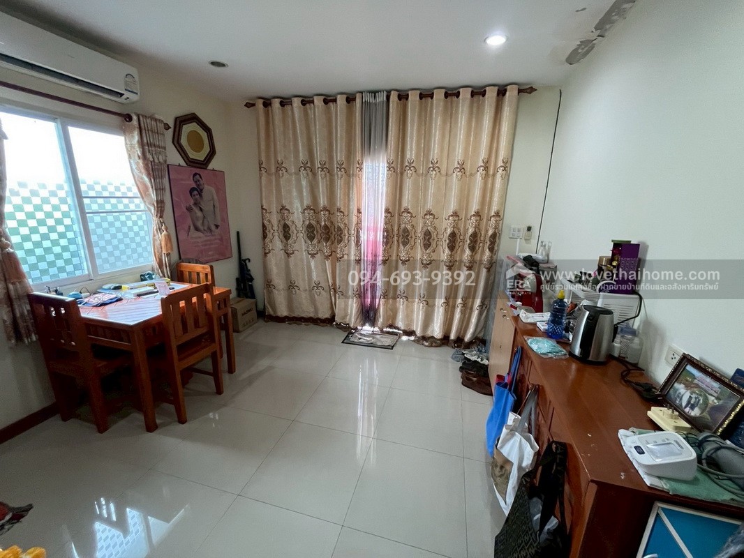 ขายบ้านเดี่ยว 2 ชั้น หมู่บ้านรุ่งกานต์1 เฟส2 บางบัวทอง บ้านสวย สไตล์พร้อมอยู่ พื้นที่ 53.9 ตรว. แบบธรรมชาติ ราคาคุยได้ ไม่แพงอย่างที่คิด ถ้าได้เยี่ยมชมบ้าน!!