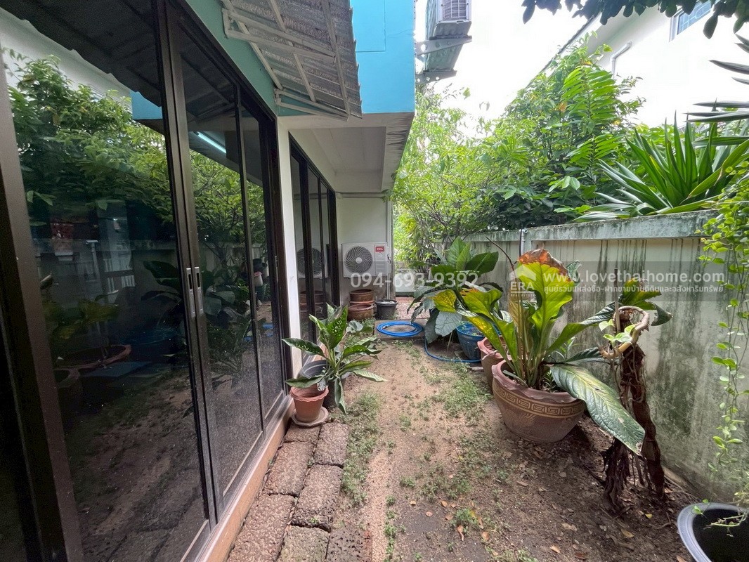 ขายบ้านเดี่ยว 2 ชั้น หมู่บ้านรุ่งกานต์1 เฟส2 บางบัวทอง บ้านสวย สไตล์พร้อมอยู่ พื้นที่ 53.9 ตรว. แบบธรรมชาติ ราคาคุยได้ ไม่แพงอย่างที่คิด ถ้าได้เยี่ยมชมบ้าน!!