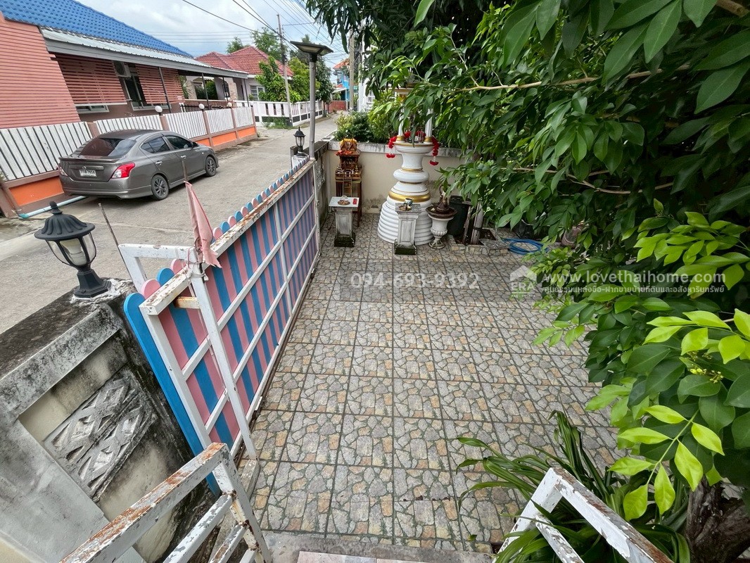 ขายบ้านเดี่ยว 2 ชั้น หมู่บ้านรุ่งกานต์1 เฟส2 บางบัวทอง บ้านสวย สไตล์พร้อมอยู่ พื้นที่ 53.9 ตรว. แบบธรรมชาติ ราคาคุยได้ ไม่แพงอย่างที่คิด ถ้าได้เยี่ยมชมบ้าน!!