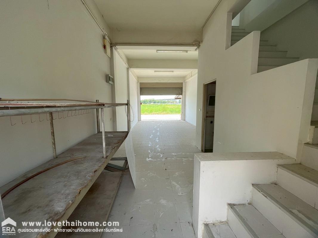 ขายตึกแถว 3 ชั้น ซ.บางนา-ตราด37 หมู่บ้านวิคตอเรีย ไพรเวท ซิตี้ หอมศิล บางปะกง พื้นที่ 20.5 ตารางวา ติดถนนค้าขายได้ ใกล้นิคมเวลโกรว์