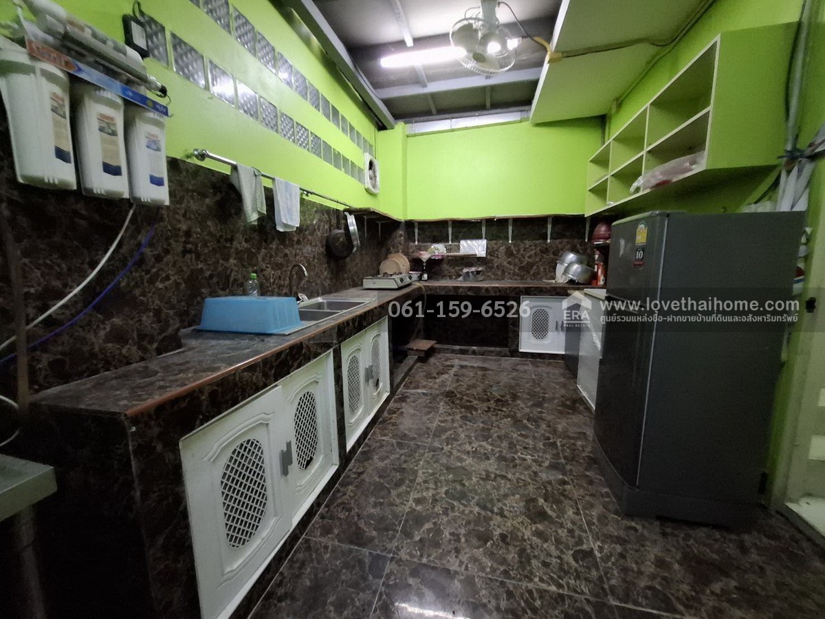 ขายตึกแถว ตลาดไทยสมบูรณ์ 3 ถ.เลียบคลองสาม คลองหลวง ปทุมธานี 24.8 ตรว. แปลงมุมห้องที่ 1 ทำเลทอง เหมาะค้าขาย/ออฟฟิศ/อยู่อาศัย